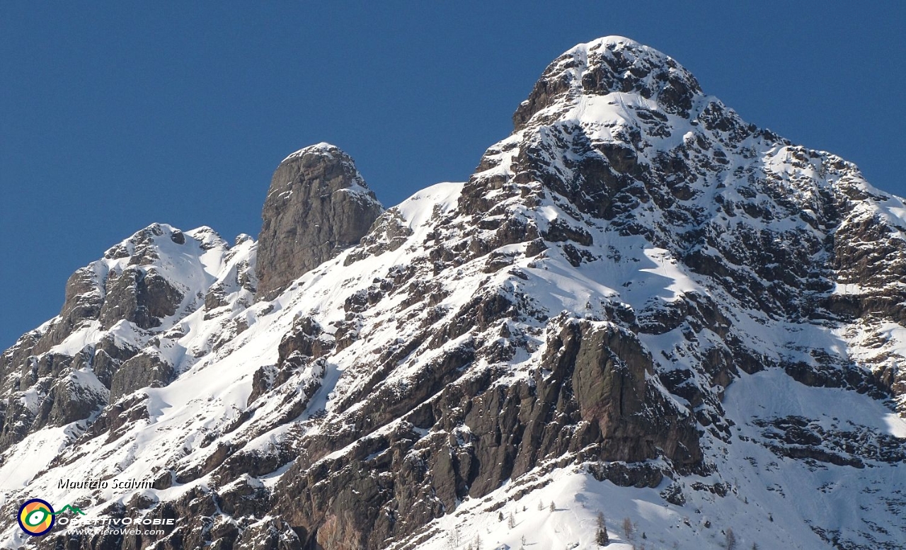 28 Torrione di San Giacomo e Pizzo di Giacomo....JPG